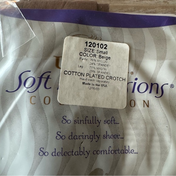 👠Vintage Silkies Control Top Pantyhose Nylons👠 ~4 pair - Picture 9 of 9